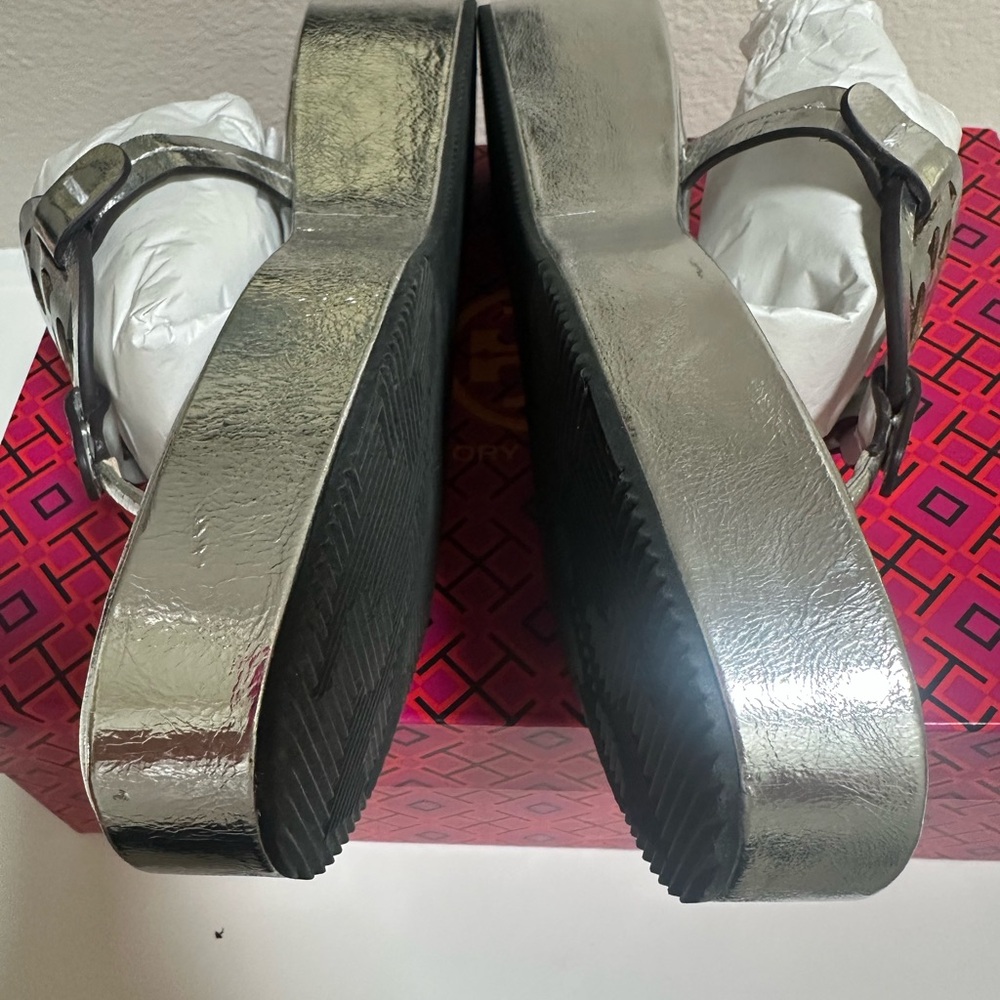 Wore 2hours! Like New/In box! Tory Burch metallic Silver Wedge sandals. - Picture 5 of 12